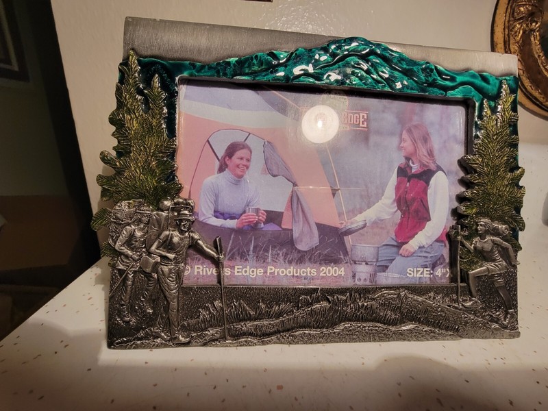 RIVERSTONE PICTURE FRAME 2004 CROSS COUNTRY SKIING 4X6 BEAUTIFUL 