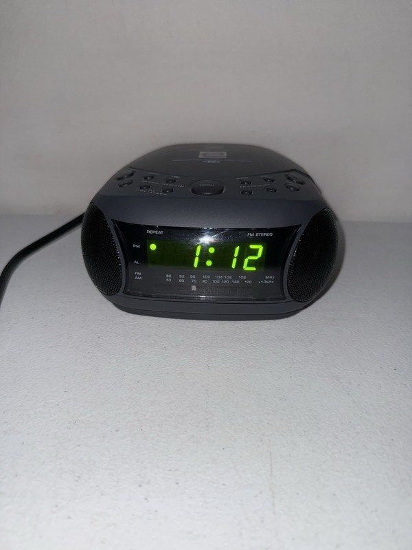 Compact CD Player AM/FM Stereo Clock Radio Programmable CD Alarm Track System