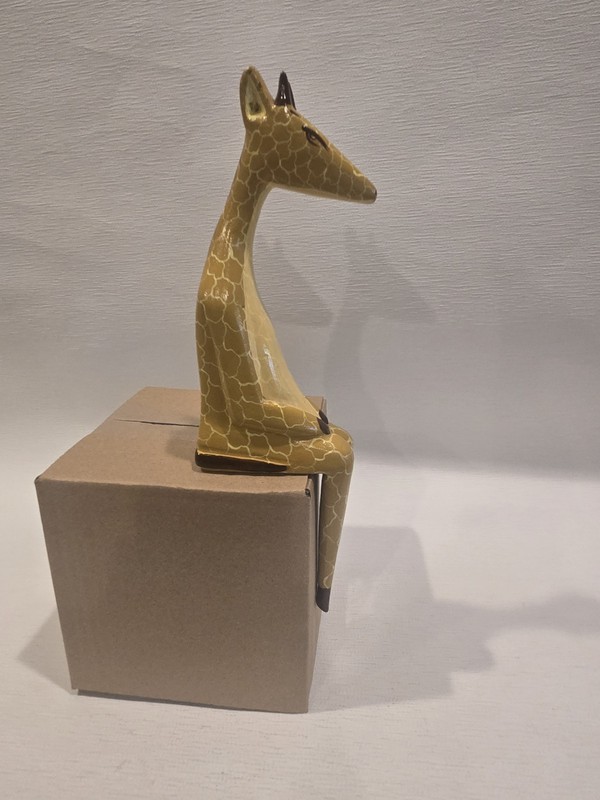 7.5″ Giraffe Sitting Hand Painted Wooden Shelf Handmade / Very Cute