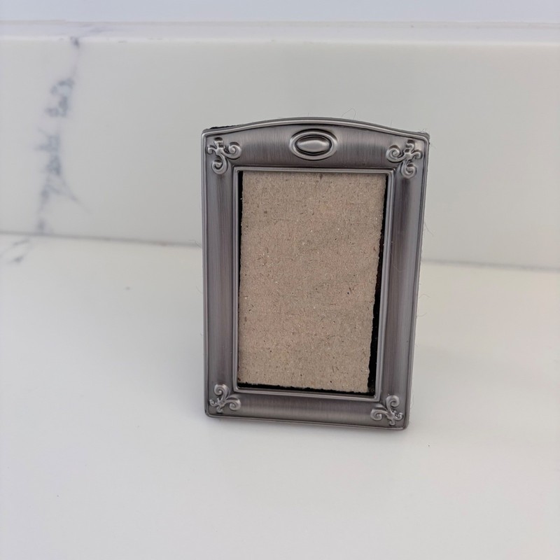 Burnes of Boston 1997 Vintage Pewter Tone Mini Picture Frame 2×3 873024