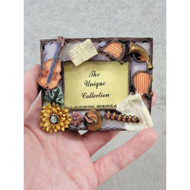 The Unique Collection Mini Music Photo Frame 3D Instruments Violin Harp Horn