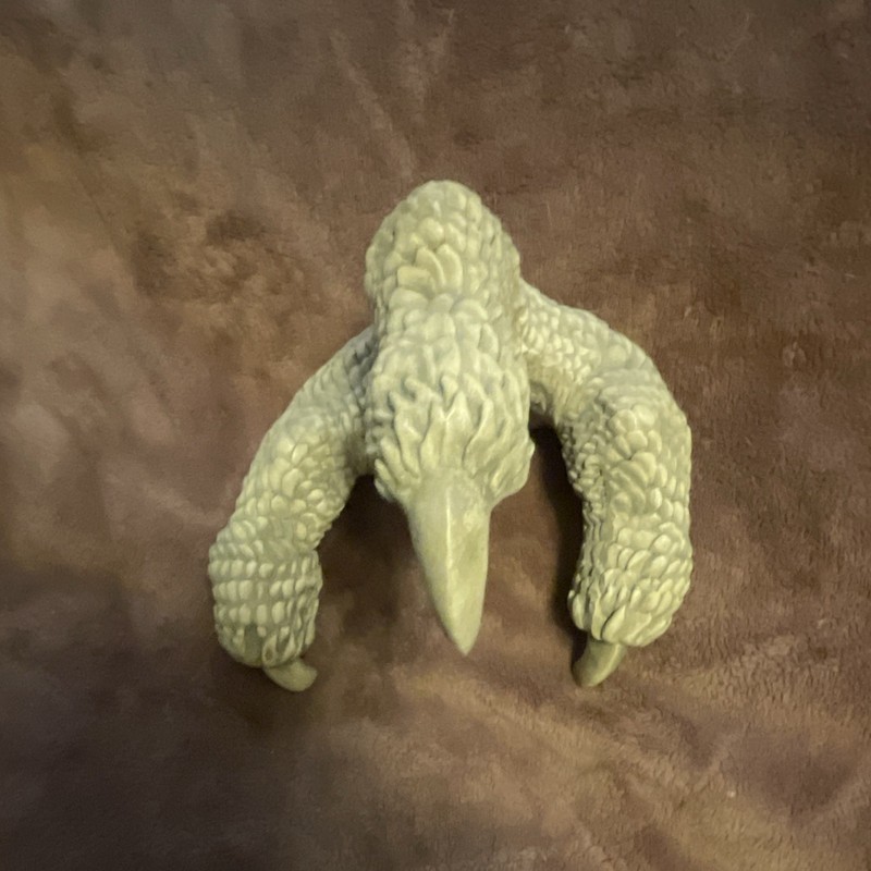 Wall Mounted Bird Talon Claw Sculpture Set of 2, Beige Animal Decor gallery