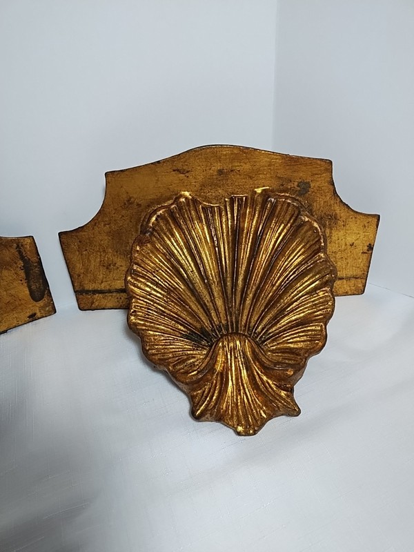 Vtg Pair Grotto Shell Wood Italian Florentine Gold Gilt Wall Shelves Italy *READ gallery