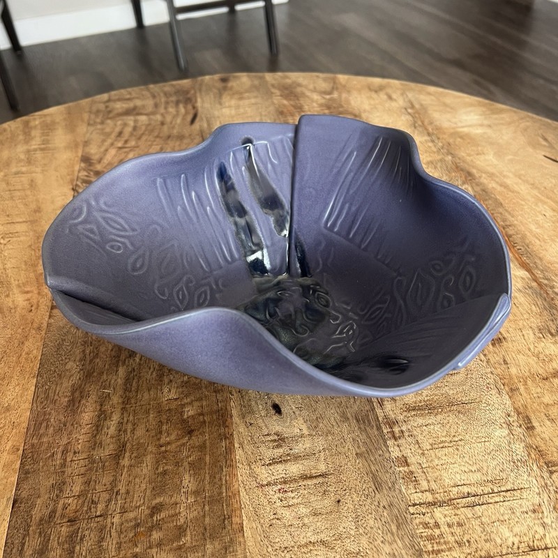 Hilborn Canadian Pottery Ceramic Matte Purple Blue Center Piece Bowl Modern Art