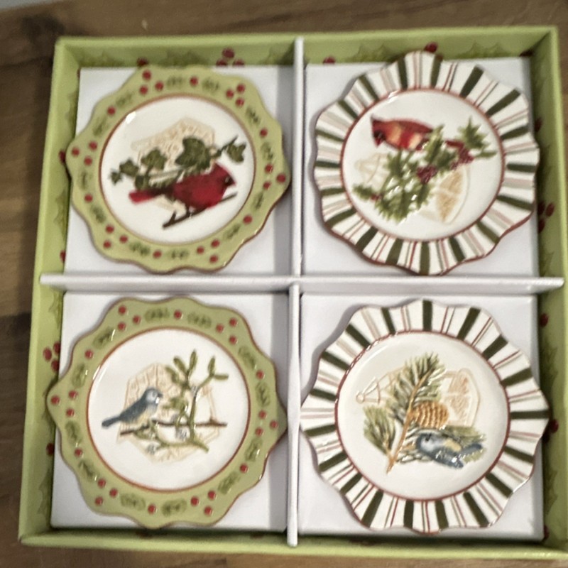MWW Market Winter Songbirds Ceramic Bird Plates Set of 4, Dishwasher Safe