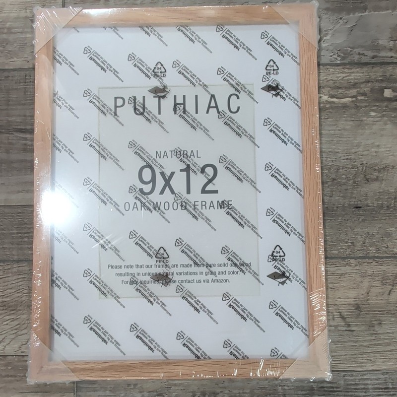 PUTHIAC Oak Wood 9×12 in Brown Photo Frame Rectangle Hanging Standing