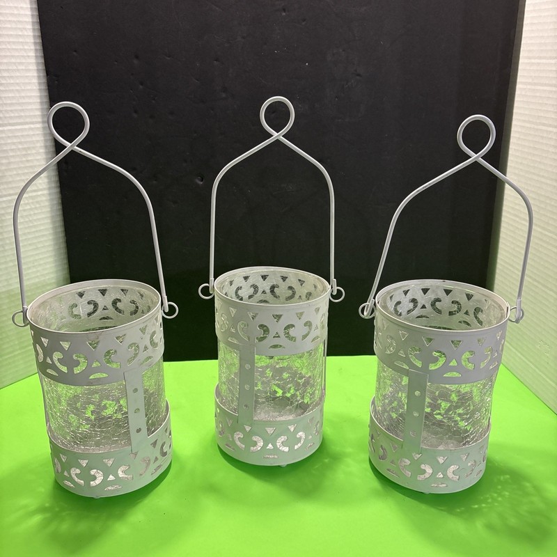 White Powder Coated Metal Candle Lanterns With Crackle Glass -set Of 3( S4)