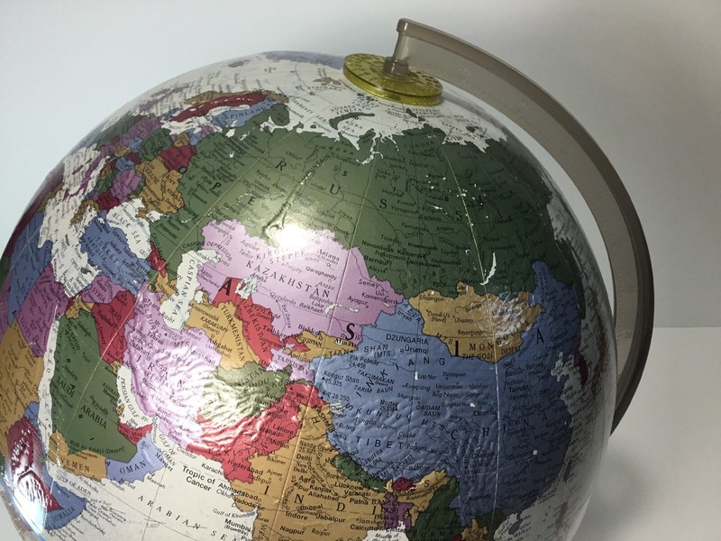 12” Diameter Replogle Platinum Classic Series World Globe - City Population. EUC gallery