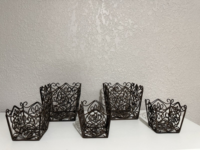 Southern Living at Home Rosedale plant Holder set of 4
