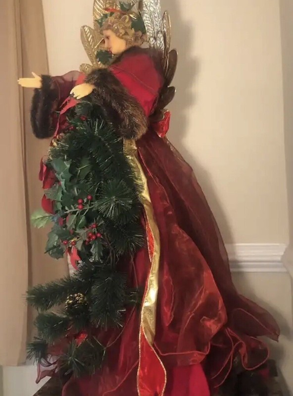 Christmas Angel figurine gallery