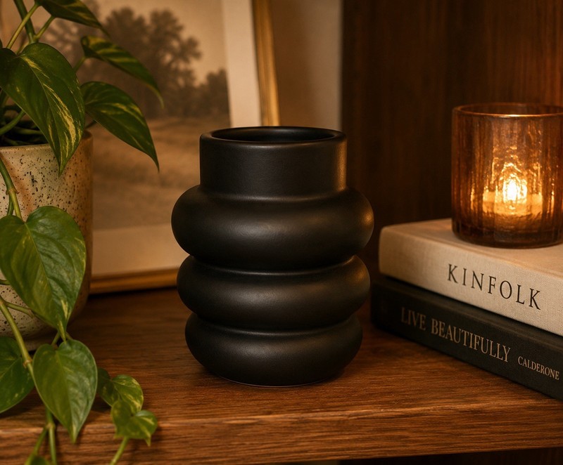 Matte Black Ceramic Round Ribbed Bulbous Table Vase Decorative Freestanding