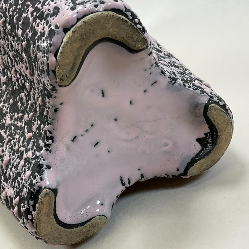 Shawnee Pottery Lava Chantilly Confetti Pink Black 10" Vase MCM 1950s gallery