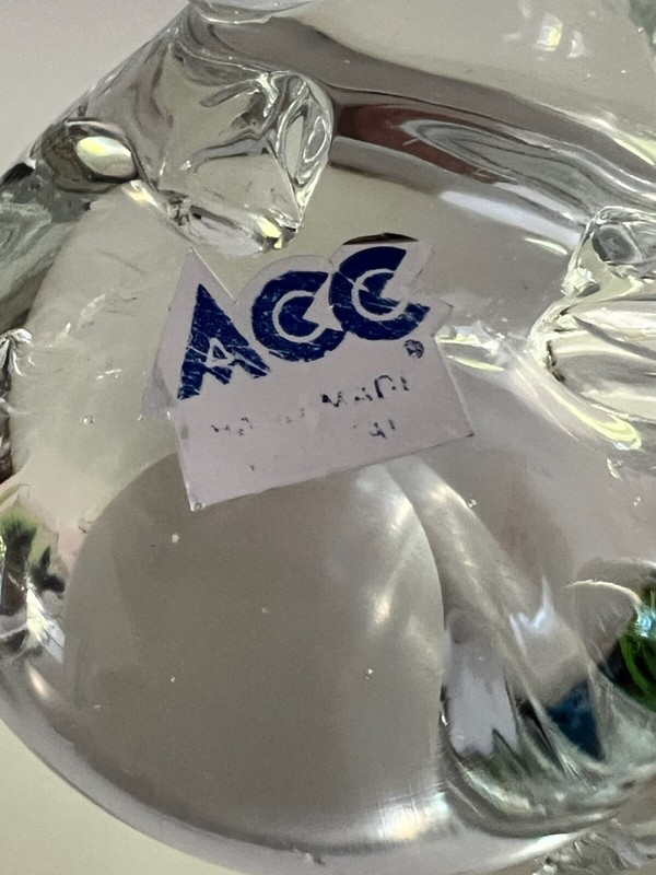 ACC  Handmade Collectible Crystal Frog  Paperweight Made in Taiwan Pre Owned  1 gallery