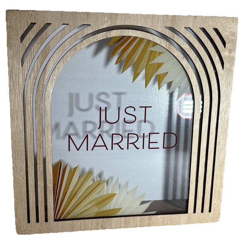 NEW (Other) Cute ‘Just Married’ Wood And Glass Decor Plaque—SHIPS IN 24 HRS!