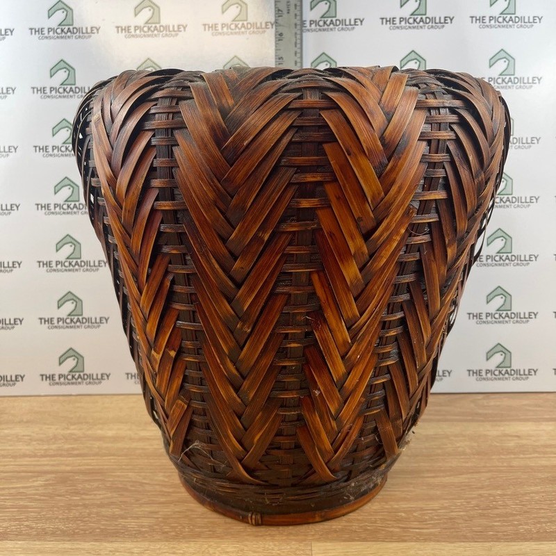 Vintage Japanese Ikebana Bamboo Basket Hand Woven Flower Vase Hanago Folk Art