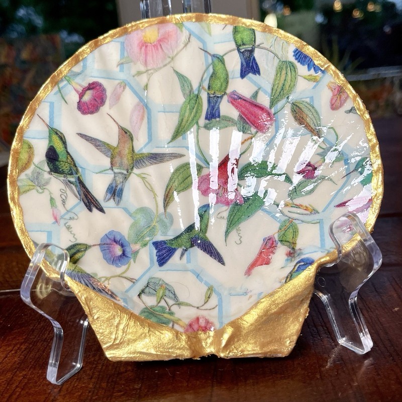 Decorative Decoupage Shell Trinket Jewelry Dish – Hummingbirds And Flowers Large