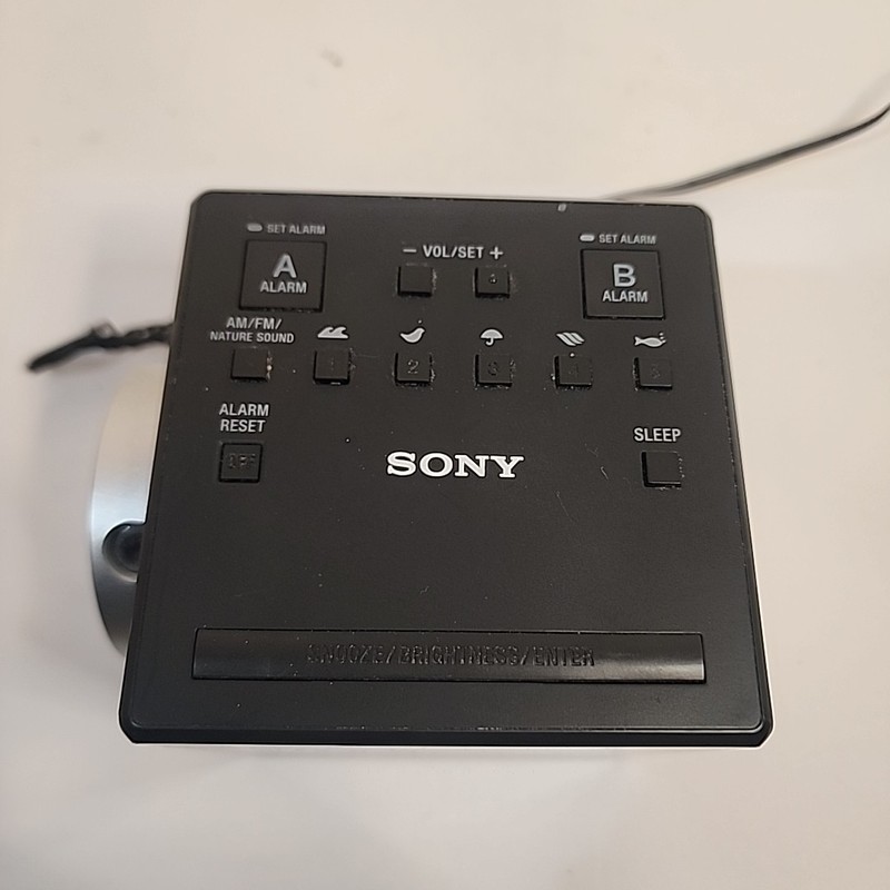Sony ICF-C1PJ AM/FM Clock Radio White Noise Machine Time Projector Tested gallery