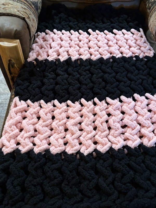 Handmade Chunky Knit Textured Striped Sofa Throw Blanket, Black & Pink