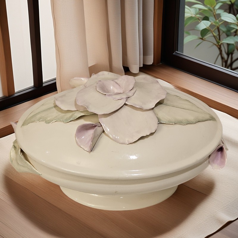 Vintage Floral Ceramic Covered Bowl w/ Lid Hand-Painted Flower 10.5″ Signed EUC