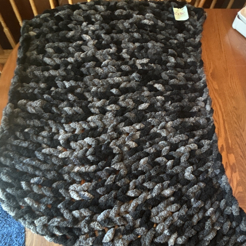 Chunky Knit Sofa Throw Blanket, Black/Gray Solid Polyester 30 x 50 in, handmade