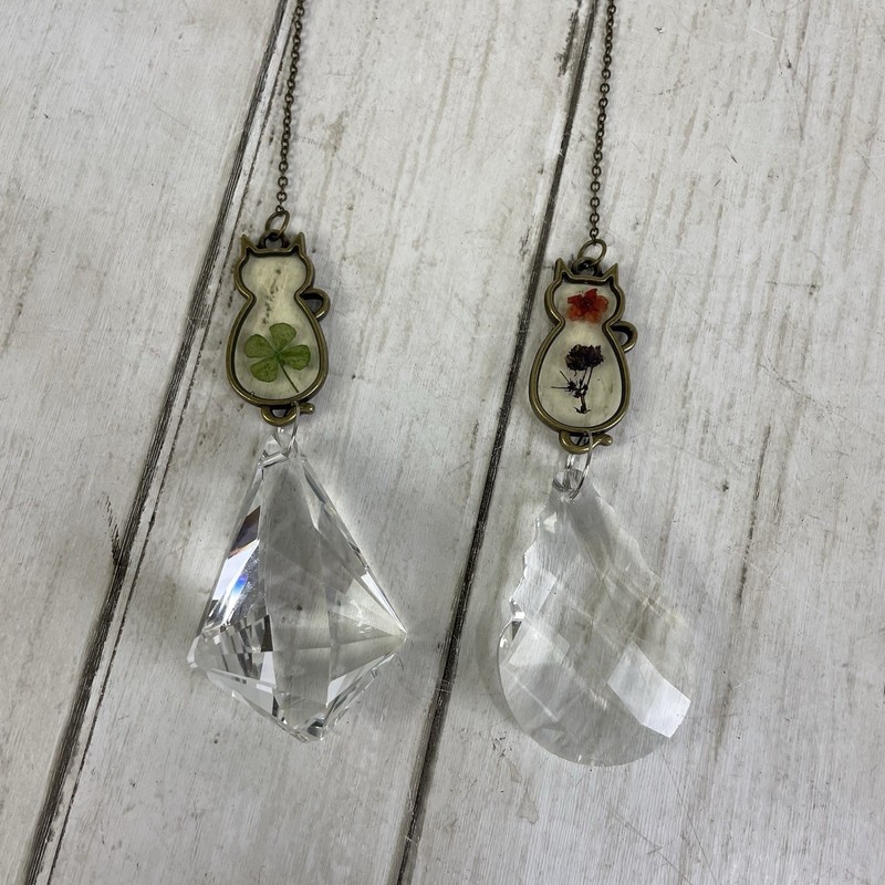 Cat Prism Pressed Flowers / 4 Leaf Clover Sun Catchers Lot Of 2 gallery