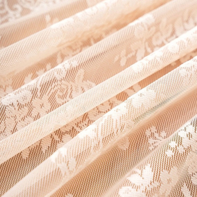 Elegant Lace Tablecloth Floral Pattern Polyester 135x100cm and 135x135cm Sizes gallery