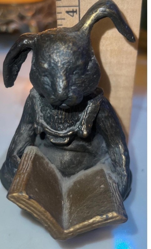 Vtg Andrea by Sadek cast iron black rabbit reading paper weight book end 3x4.5 gallery