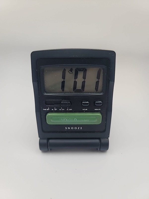 Timex Indiglo Blue Night Light Foldable Travel Digital Alarm Clock – Tested- 90s