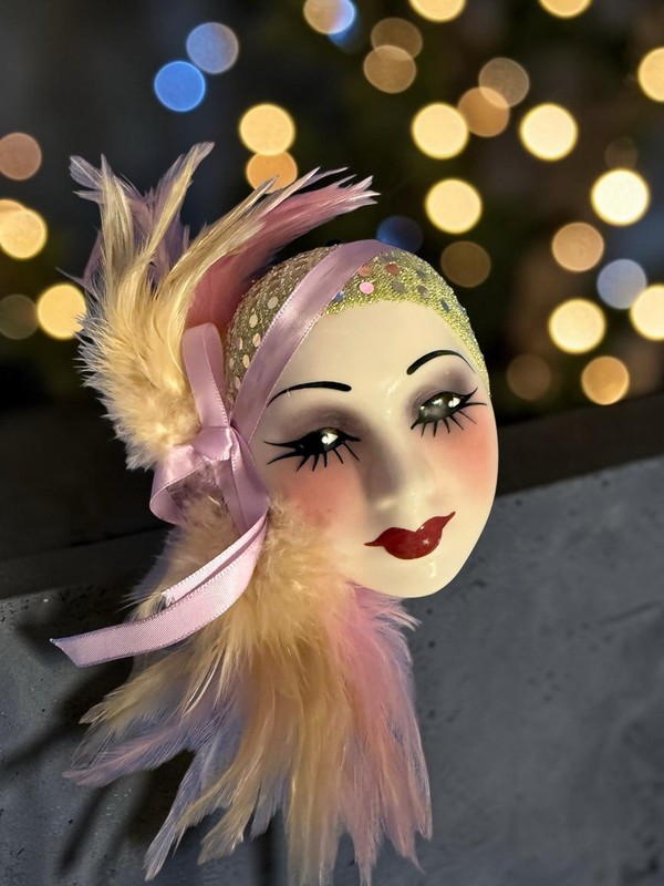 Unique Creations Lady Face Mask Wall Hanging Decor Masquerade