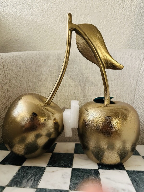 Gold Cherries