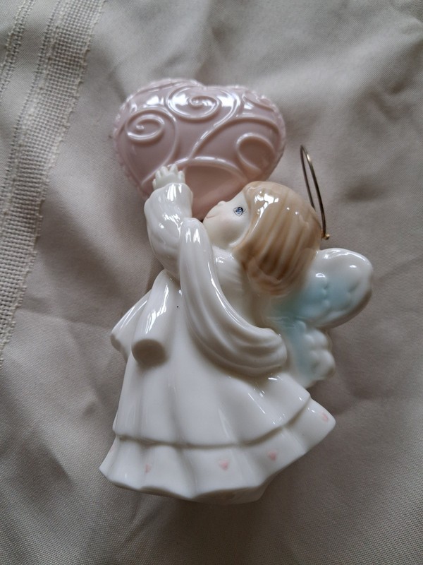 Angel Figurine Holding Pink Heart White Pink Blue 1 Piece