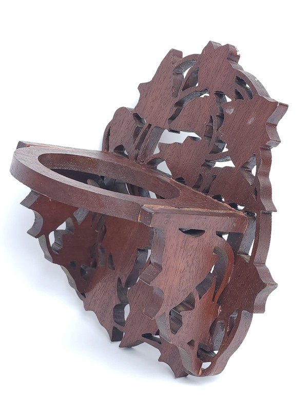 Vintage Wooden Scrollwork Ivy Leaf Vine Wall Shelf Flower Pot Vase Holder 7.25"H gallery