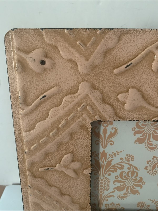 Photo Frame Metal Embossed Floral 4x6 Photo Vertical or Horizontal Pink-Bronze gallery