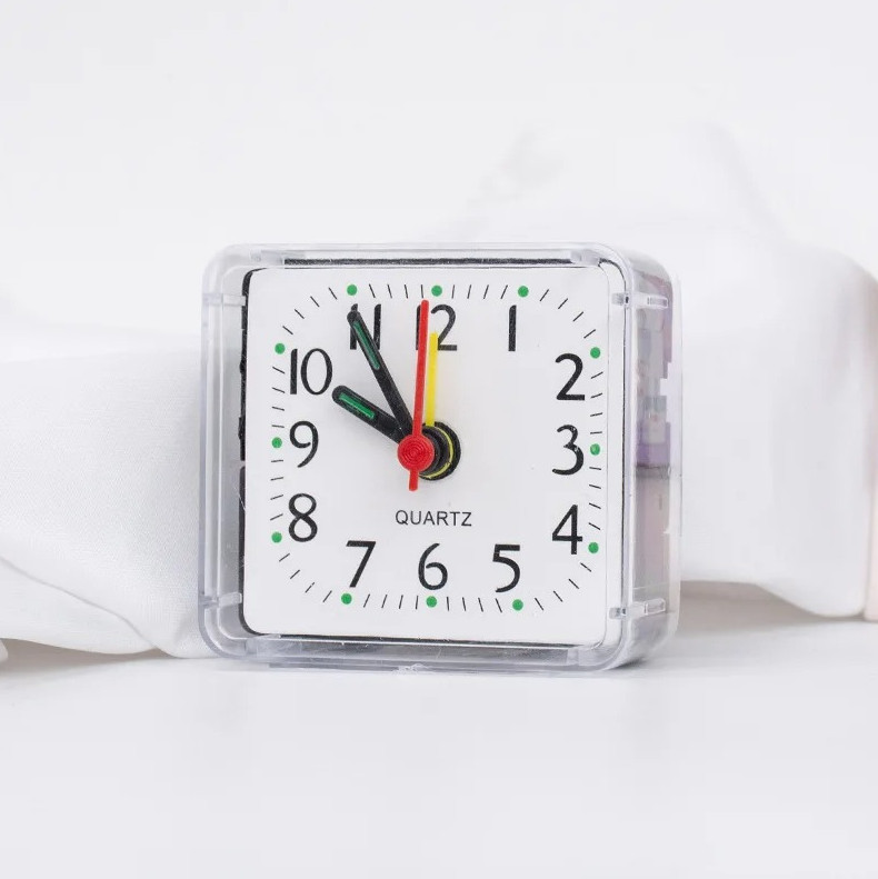 1 pc Mini Square Alarm Clock Compact Quartz Travel Desk Clock gallery