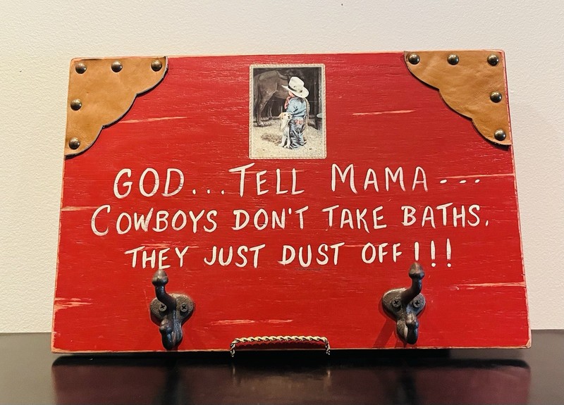VTG Coat Rack Home Decor Red Rustic Wooden Cowboy Sign Home Hat/Towel Rack.