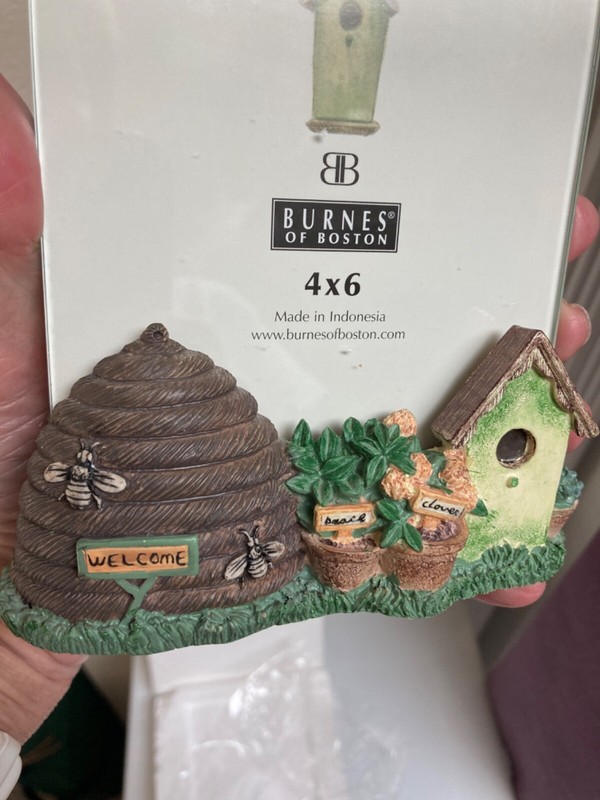 Pfaltzgraff Accents Naturewood Photo Frame By Burnes Of Boston 1999- Bird House gallery