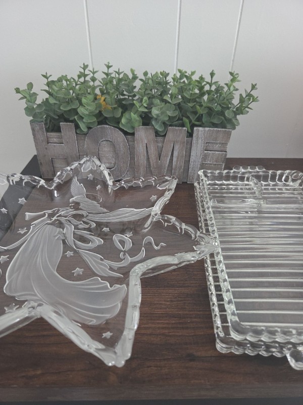 Lot Of 3 Decor Glass Accessories , For Any Occasion