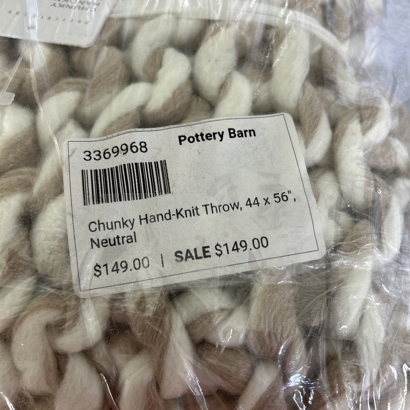 NEW! Pottery Barn Chunky Handknit Throw 44" x 56" in Neutral gallery