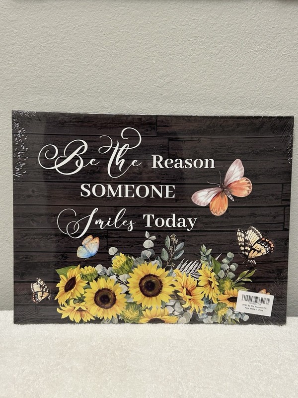 Lovely Canvas Picture 14 3/4in W X 11 1/4 L In Wall Decor Sunflowers/Butterflies