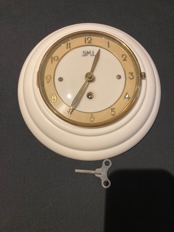 SML 1950s French Wall Clock. 8.25″ (21 cm). Winds & works. VG Vint. Cond.