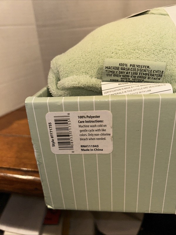 North Point Plush Throw,+ PILLOW +SLEEP MASK lime green (50" x 60") - NWT gallery