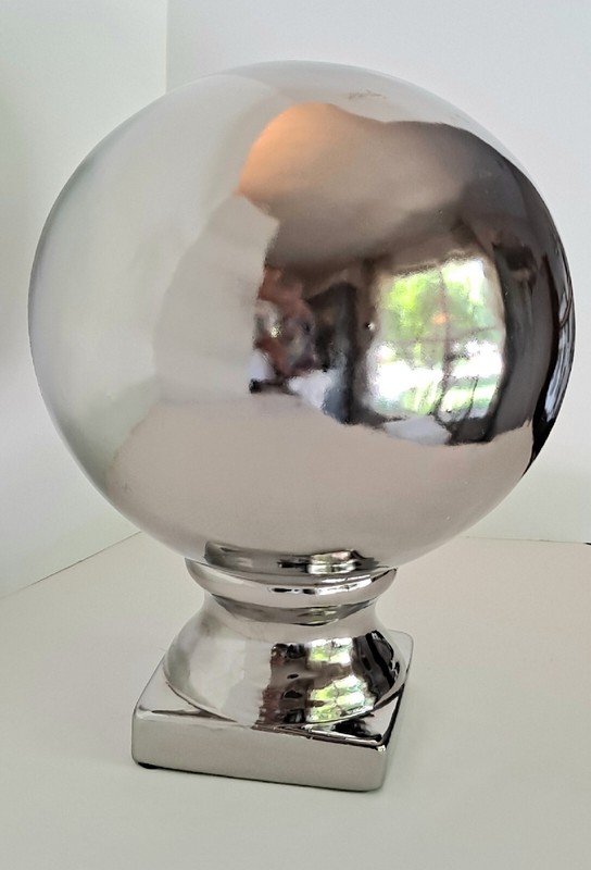 Metallic Ball Party Garden Patio Buffet Dinner Table Decor Conversation Piece gallery