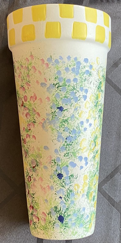Spring Vase w/ Beautiful Colors – Yellow White Pink Blue Green 10” x 4.75”