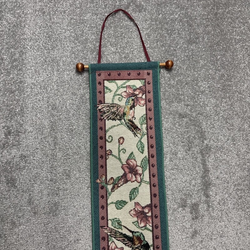 Hummingbird Hanging Tapestry Banner Bell Pull Gilbert USA Green Red Wood Dowel