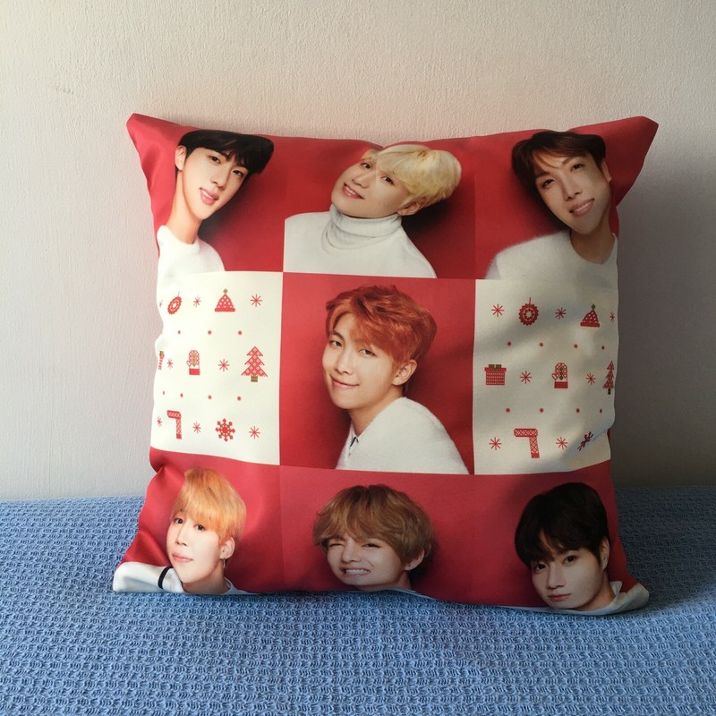 LIKE NEW, LIMITED 2017 BTS Shibuya 109 Pop up store XMAS Cushion Cover JAPAN