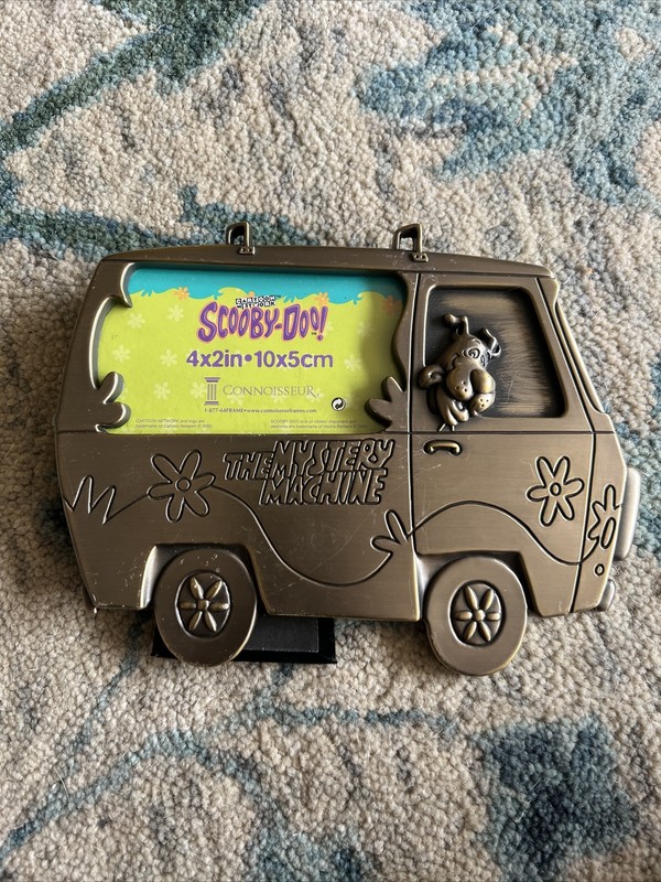Scooby Doo Picture Frame Mystery Machine Goldtone Metal holds pic 4×2 size 7×5