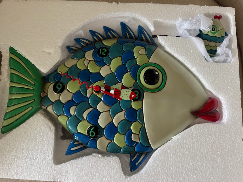Allen Designs P1766 Fishy Lips Pendulum Wall Clock 12″