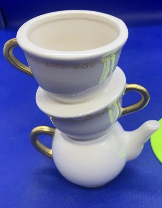 🔥 Tioncy Mini Teacup Bud Vases Antique Vintage Look 5" Wonderland Set Of 2 gallery