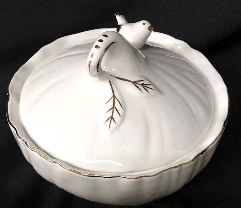 Grace's Teaware Fine Porcelain Hummingbird Pink Floral Design Lg Bowl w/ Lid (B) gallery
