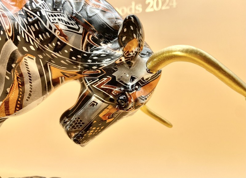 WALL STREET CHARGING BULL / TAURUS SIGN OF GOOD LUCK-SYMBOL OF WEALTH & POWER gallery